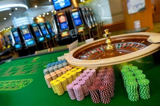 ایک اکاؤنٹ بنائیں یا Roulette Royale APK کیسینو میں لاگ ان کریں۔