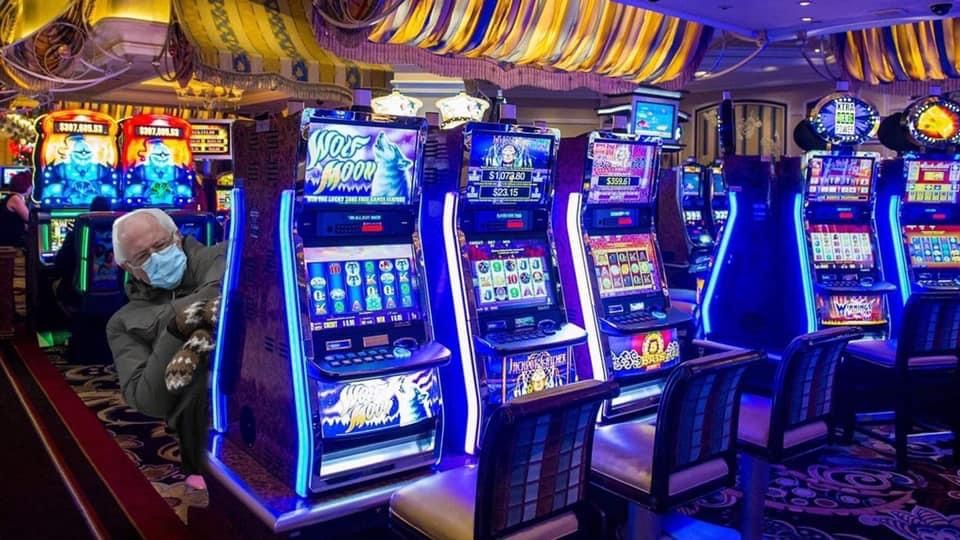 Roulette Royale APK کیسینو میں سلاٹ کھیلنا شروع کریں۔